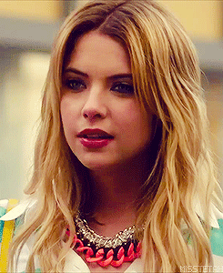 Ashley Benson GIF. Pretty little liars Gifs Filmsterren Ashley benson  Hanna marin Ashley benson s 100plus 