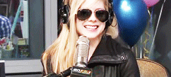 Avril Lavigne GIF. Artiesten Avril lavigne Gifs Black star 