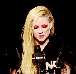 Avril Lavigne GIF. Artiesten Avril lavigne Kus Gifs 