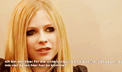 Avril Lavigne GIF. Artiesten Avril lavigne Gifs Wywh 