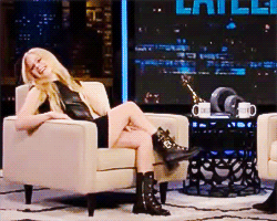 Avril Lavigne GIF. Artiesten Avril lavigne Gifs Leven 