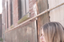 Avril Lavigne GIF. Artiesten Avril lavigne Smile Gifs 