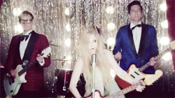 Avril Lavigne GIF. Artiesten Avril lavigne Kus Gifs 