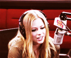 Avril Lavigne GIF. Artiesten Avril lavigne Gifs 