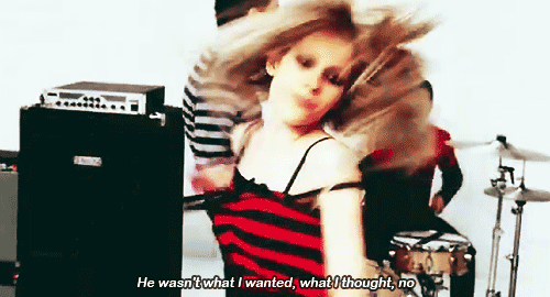 Artiesten Avril lavigne Gifs he wasnt 