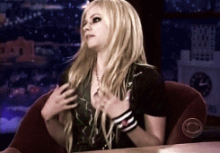 Avril Lavigne GIF. Artiesten Avril lavigne Makeup Gifs Klaar maken 
