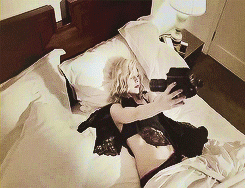 Avril Lavigne GIF. Artiesten Avril lavigne Gifs Lavigne Dankzegging 