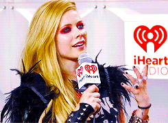 Avril Lavigne GIF. Artiesten Avril lavigne Gifs 