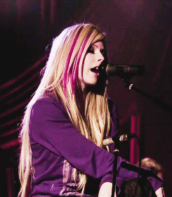 Avril Lavigne GIF. Artiesten Avril lavigne Gifs Leven 