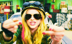 Avril Lavigne GIF. Artiesten Avril lavigne Bril Gifs Blond Canadees 
