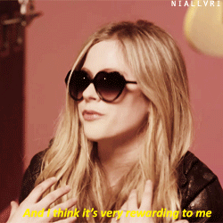 Avril Lavigne GIF. Artiesten Avril lavigne Nostalgie Gifs Muziekvideo Complicated 