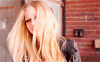 Avril Lavigne GIF. Artiesten Avril lavigne Gifs Opgewonden Schaatsermeisje 
