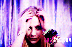 Avril Lavigne GIF. Artiesten Avril lavigne Gifs Klap Slapping Popcorn Abdij 