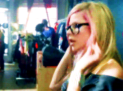 Avril Lavigne GIF. Artiesten Avril lavigne Gifs Complicated 