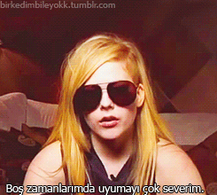 Avril Lavigne GIF. Muziek Artiesten Avril lavigne Gifs 