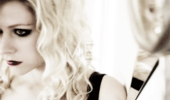 Avril Lavigne GIF. Artiesten Avril lavigne Gifs 