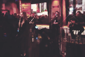 Avril Lavigne GIF. Artiesten Avril lavigne Gifs Girlfriend 