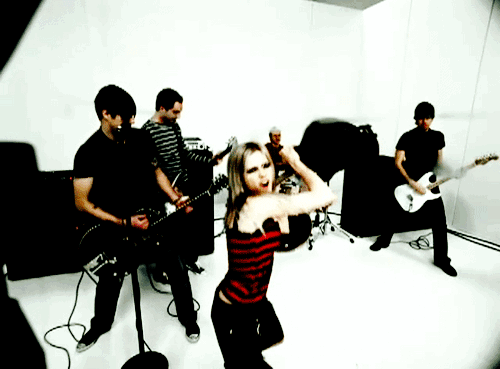 Artiesten Avril lavigne Gifs he wasnt 