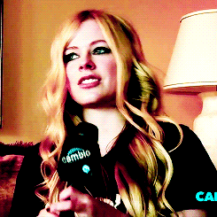 Avril Lavigne GIF. Artiesten Avril lavigne Gifs Muziekvideo 