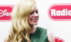 Avril Lavigne GIF. Artiesten Avril lavigne Smile Gifs Hart 