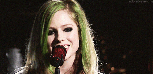 Artiesten Avril lavigne Makeup Gifs klaar maken 