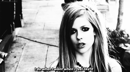 Artiesten Avril lavigne Gifs he wasnt 