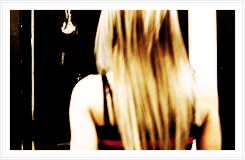 Avril Lavigne GIF. Artiesten Avril lavigne Gifs What the hell 