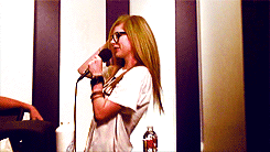 Avril Lavigne GIF. Artiesten Avril lavigne Gifs Frases 