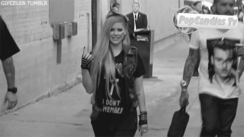 Boos Artiesten Avril lavigne Gifs teef gek wijf 