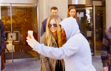 Avril Lavigne GIF. Artiesten Avril lavigne Gifs Klap Slapping Popcorn Abdij 
