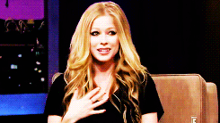 Avril Lavigne GIF. Artiesten Avril lavigne Smile Gifs 