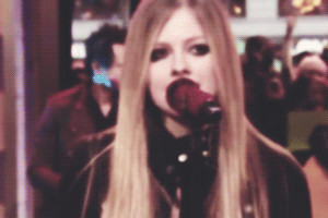 Avril Lavigne GIF. Artiesten Avril lavigne Kus Gifs 