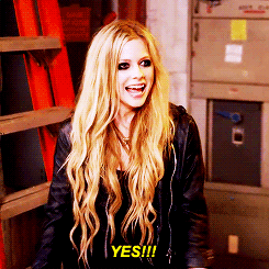 Avril Lavigne GIF. Artiesten Avril lavigne Gifs Girlfriend 