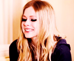 Avril Lavigne GIF. Artiesten Avril lavigne Gifs Tieten Stuiterende tieten 