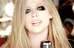 Avril Lavigne GIF. Artiesten Avril lavigne Gifs Band blog 