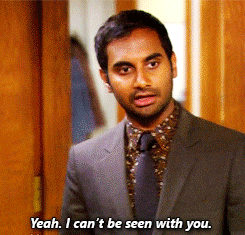 Amy Poehler GIF. Tv Gifs Filmsterren Amy poehler Aziz ansari Parks and recreation 