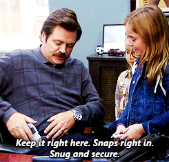 Chris Pratt GIF. Tv Gifs Filmsterren Aziz ansari Chris pratt Parks and recreation 
