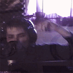 Baby GIF. Baby Star trek Gifs  Zoet Star trek into darkness Jim kirk Captain kirk James kirk Idst 