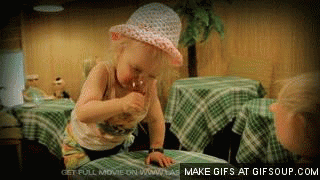 Baby Tv kleuren Gifs reactie lichten geschokt kind 