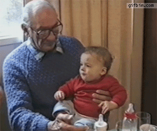 Baby Opa Gifs vinger 