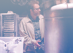 Baby GIF. Baby Star trek Gifs  Zoet Star trek into darkness Jim kirk Captain kirk James kirk Idst 