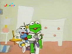Baby GIF. Baby Star trek Gifs  Zoet Star trek into darkness Jim kirk Captain kirk James kirk Idst 