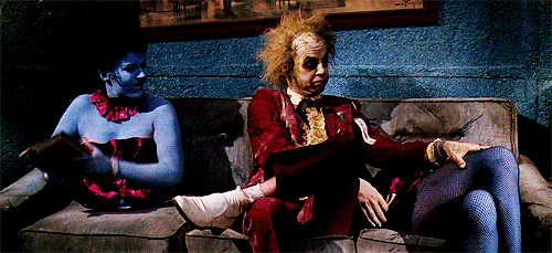 Beetlejuice GIF. Films en series Beetlejuice Gifs Tim burton Winona ryder Lydia deetz 