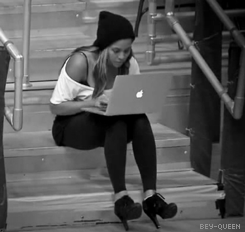 Beyoncé GIF. Muziek Artiesten Beyonce Gifs Visuele album Nieuw album 