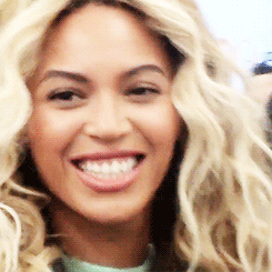 Beyoncé GIF. Interview Artiesten Beyonce Gifs Lachend Beyonce knowles 