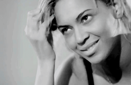 Artiesten Beyonce Gifs houding truc smakken neerbuigen 