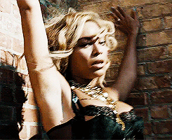Beyoncé GIF. Artiesten Beyonce Gifs Eye roll Niet geamuseerd 