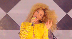 Beyoncé GIF. Artiesten Beyonce Gifs Hair flip 