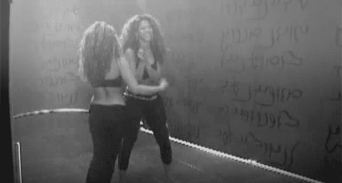 Artiesten Beyonce Gifs dans zwart en wit 