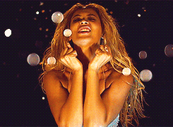 Beyoncé GIF. Huilen Muziek Artiesten Beyonce Gifs Visuele album Nieuw album 
